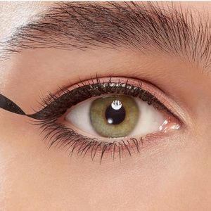 eyeko London SKINNY Liquid Eyeliner BLACK
